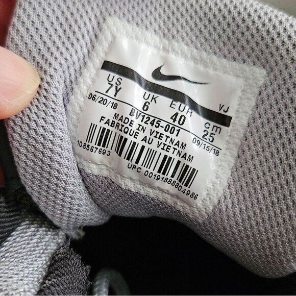 Nike Shoes Size 7Y Air Max 95 Safari Reflective Off Noir Gray Yellow BV1245-001 - Picture 8 of 10